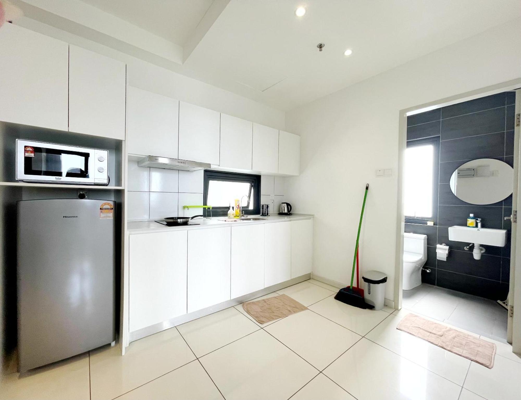 Horizon Suite Homestay, Klia By S&T Homez Сепанг Экстерьер фото