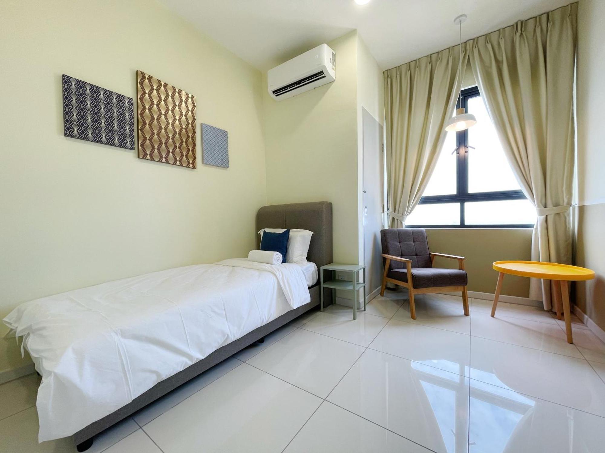 Horizon Suite Homestay, Klia By S&T Homez Сепанг Экстерьер фото